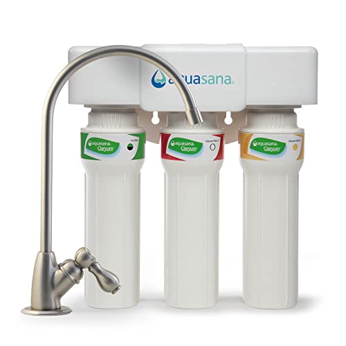 Aquasana 3-stopniowy system filtrów wody pod zlewem o maksymalnym przepływie Claryum - Blat kuchenny Filtracja Claryum - Filtruje 99% chloru - Bateria ze szczotkowanego niklu - AQ-5300+.55